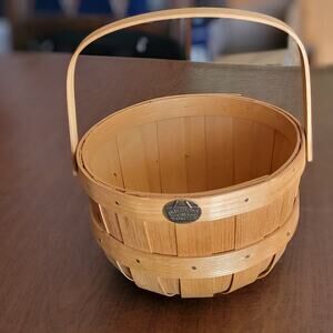 Vintage Peterboro Basket Company Round Basket One Handle Diameter 9".